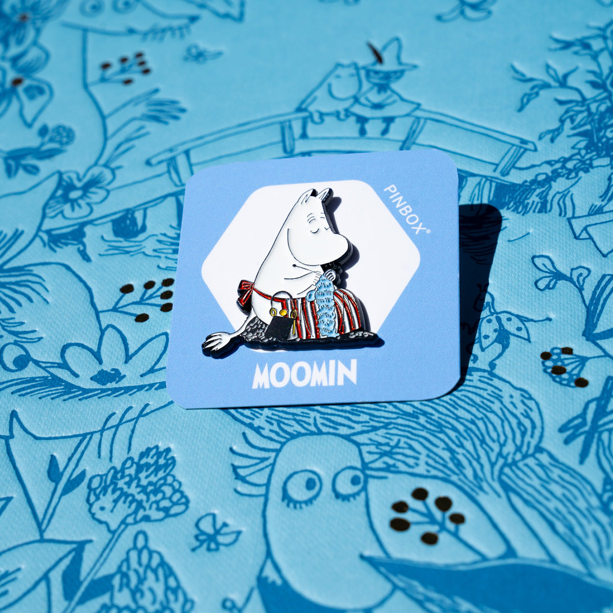 Moomin Pin Moominmamma Knitting - Pinbox | Moomin Shop United States