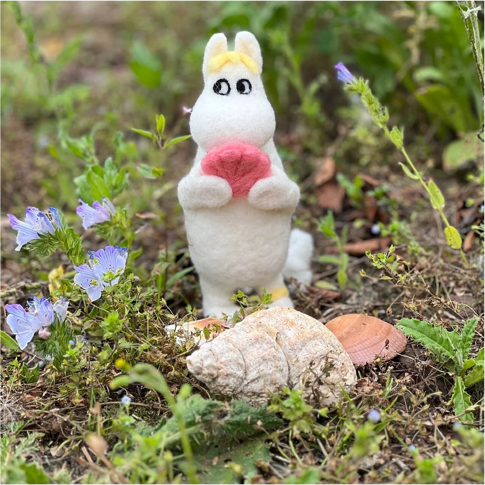 3D Needle Felting Kit Snorkmaiden Finds A Shell