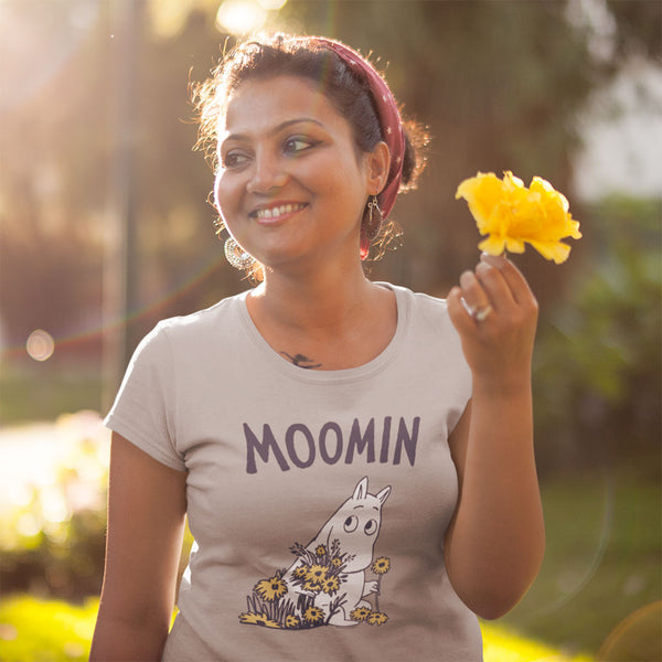 Moomin Moomintroll With Flowers Adult T-Shirt | Moomin Shop US