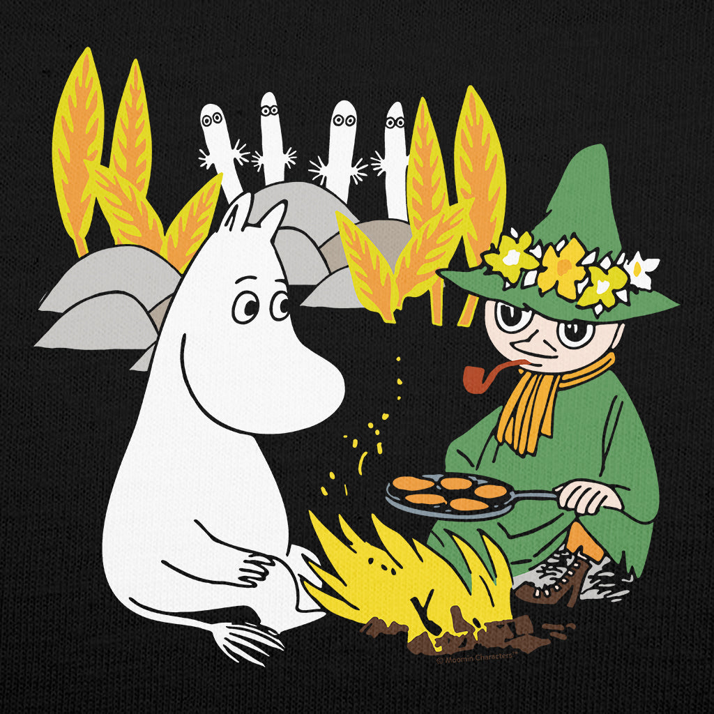 Moomin Moomintroll & Snuffkin Campfire Spooky Hattifatteners Adult T-Shirt