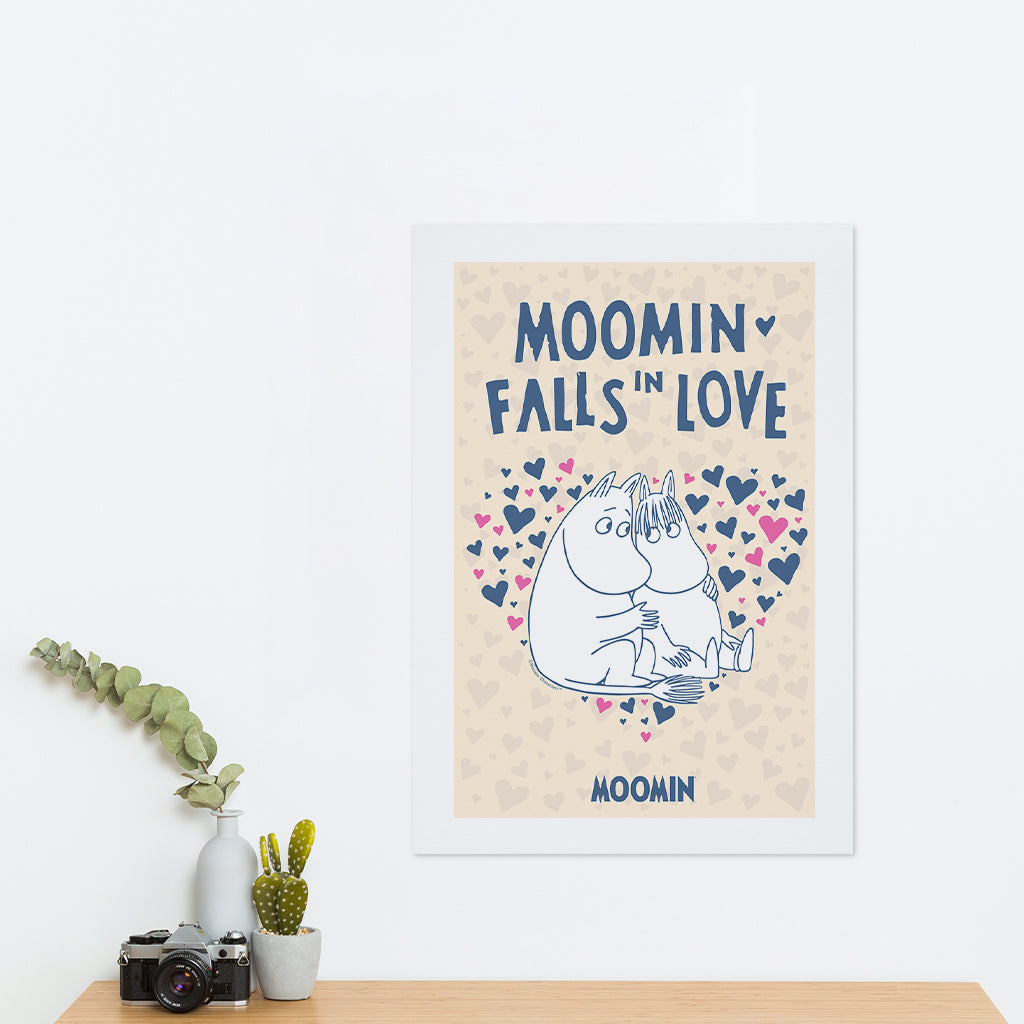 Moomin Falls In Love Hearts Moomintroll & Snorkmaiden Print
