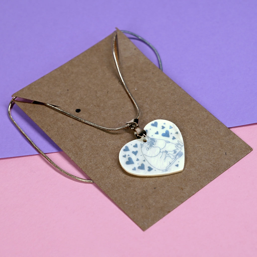 Moomin Moomintroll & Snorkmaiden Fall In Love Hearts Real Shell Pendant Necklace