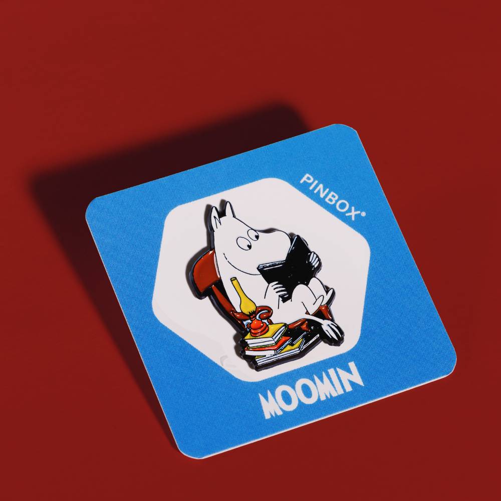 Moomin Reading a Book Pin - Pinbox | Moomin Shop United States