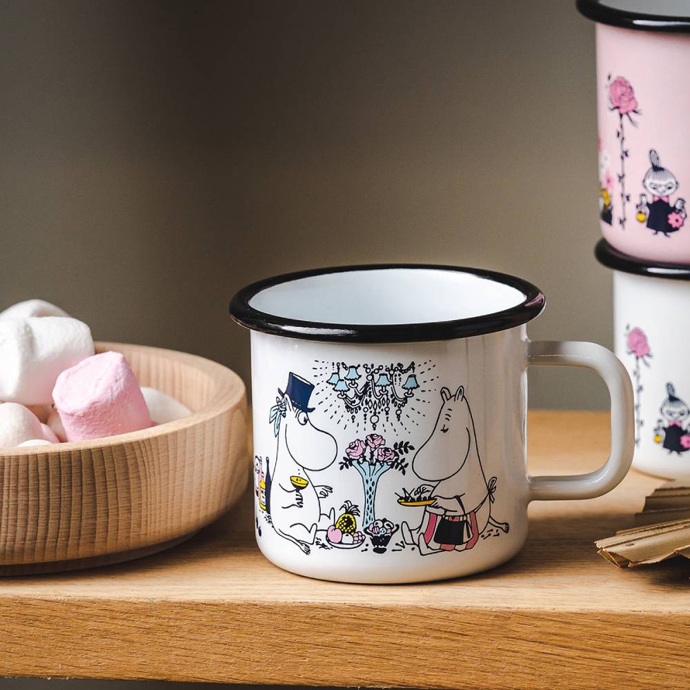 Moomin Enamel Mug Date night 12.5 oz - Muurla | Moomin Shop United States