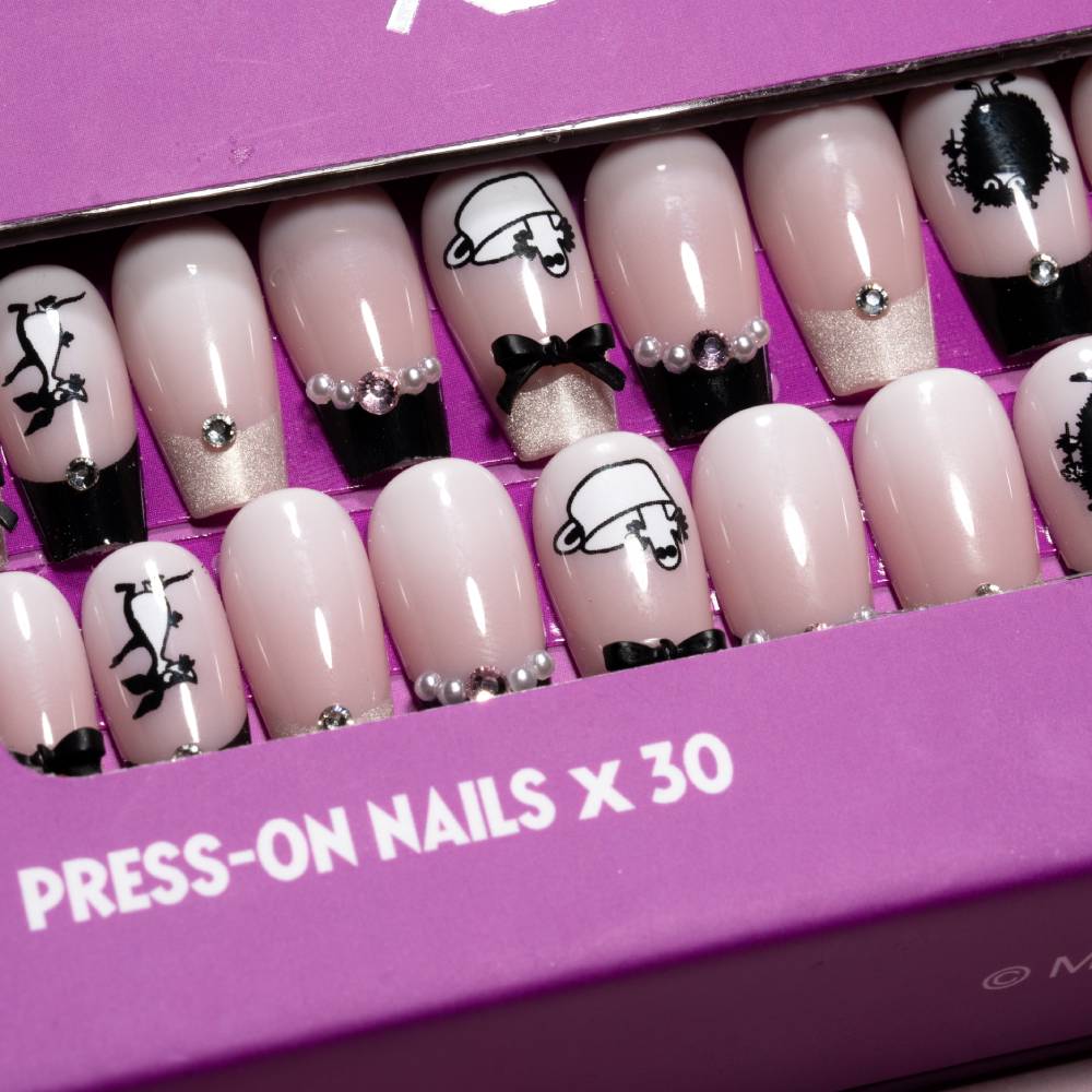 Moomin PinkNoir Press-on Nails Pink - The Official Moomin Shop