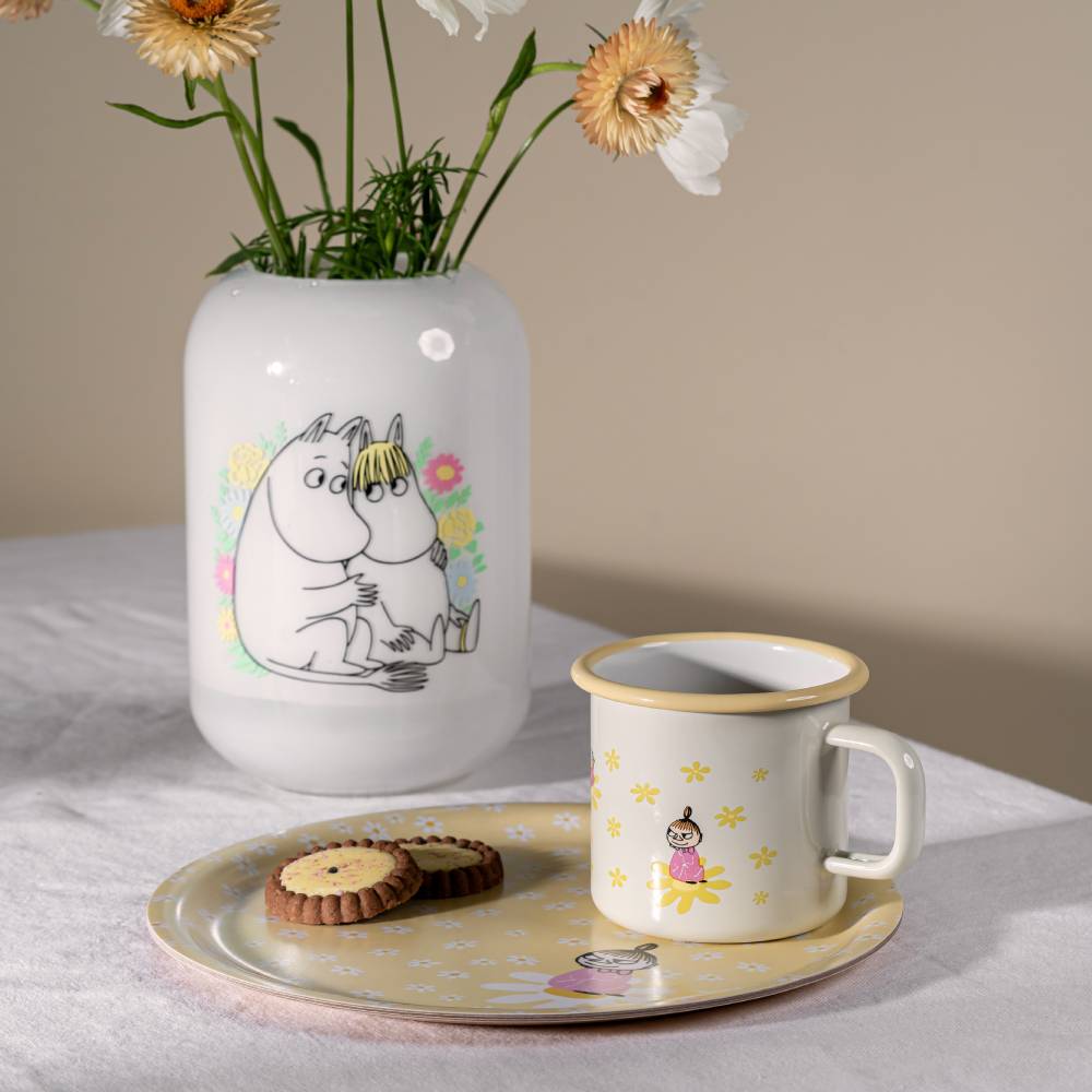 Moomin Flowers Mug White 3,7dl - The Official Moomin Shop