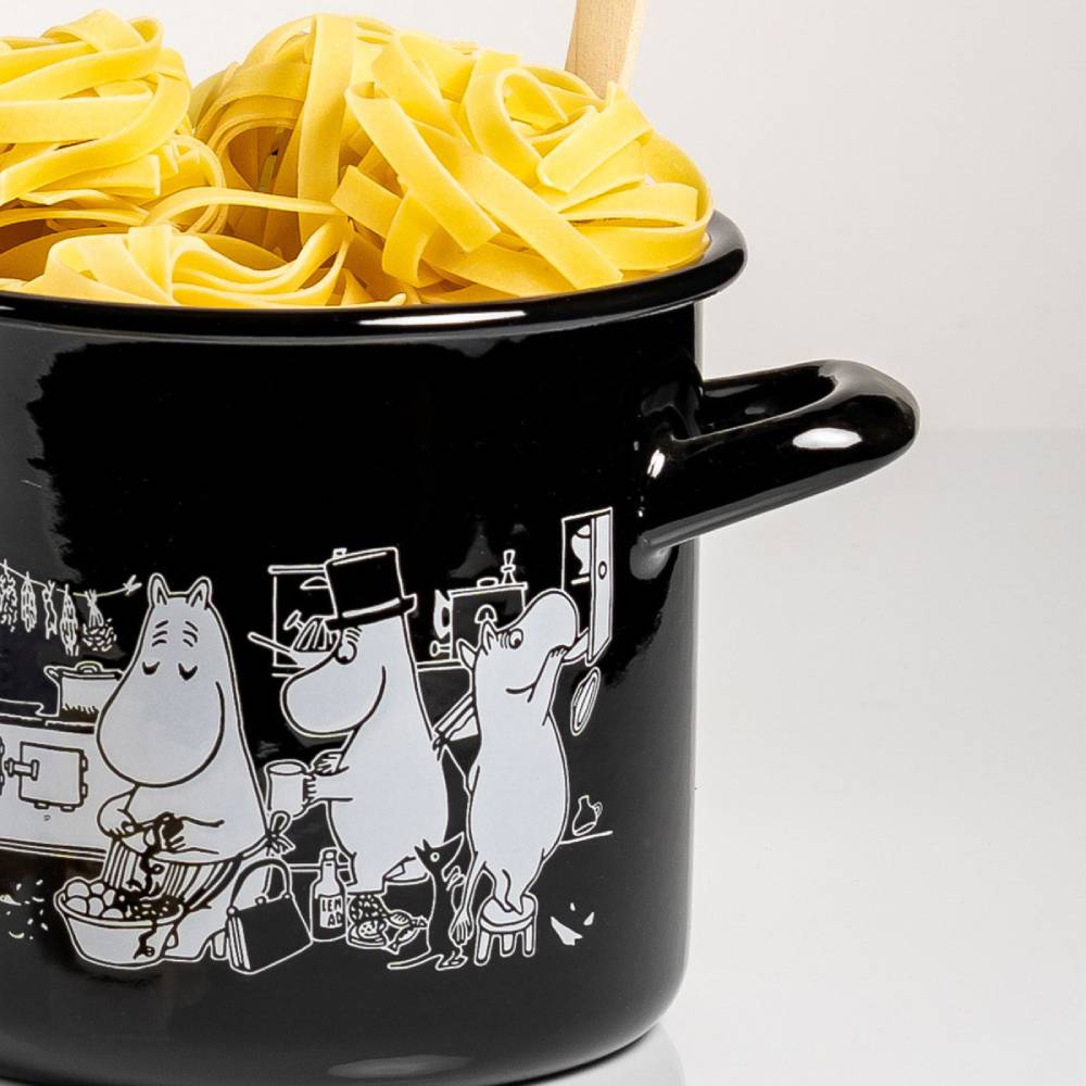 Moomin Enamel Pot In the Kitchen 51 oz - Muurla