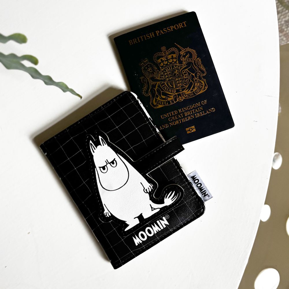 Moomintroll Angry Passport Holder - The Official Moomin Shop