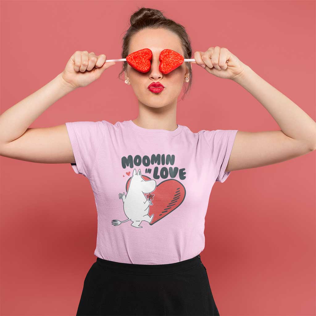 Moomin In Love Moomintroll Heart Women&#39;s T-Shirt