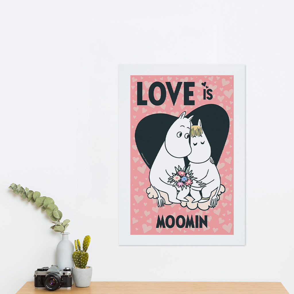 Moomin Moomintroll &amp; Snorkmaiden Love Is Print