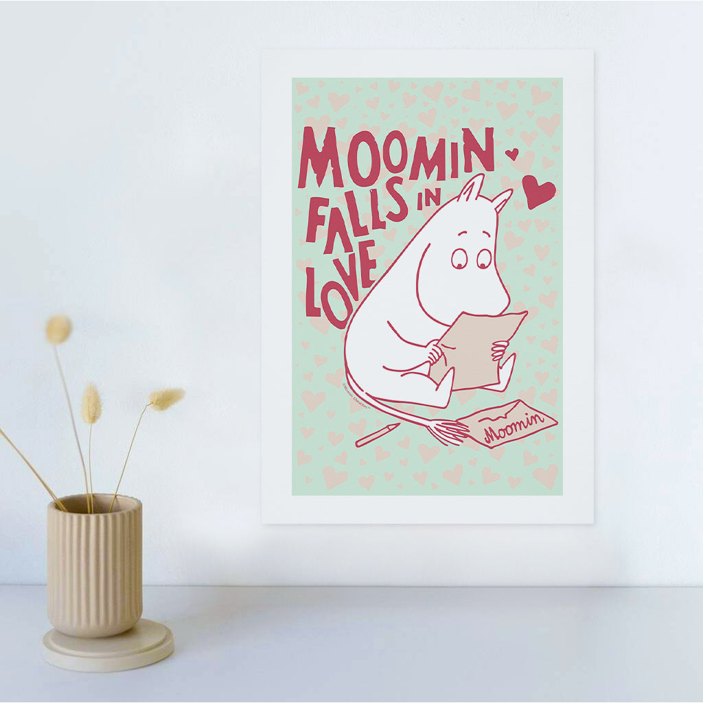 Moomin Falls In Love Reading Moomintroll Print