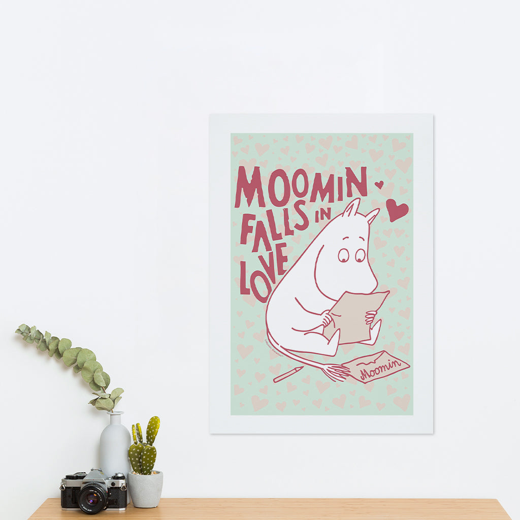 Moomin Falls In Love Reading Moomintroll Print