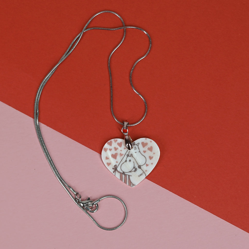 Moomin Love Hearts Moomintroll &amp; Moominmamma Real Shell Pendant Necklace