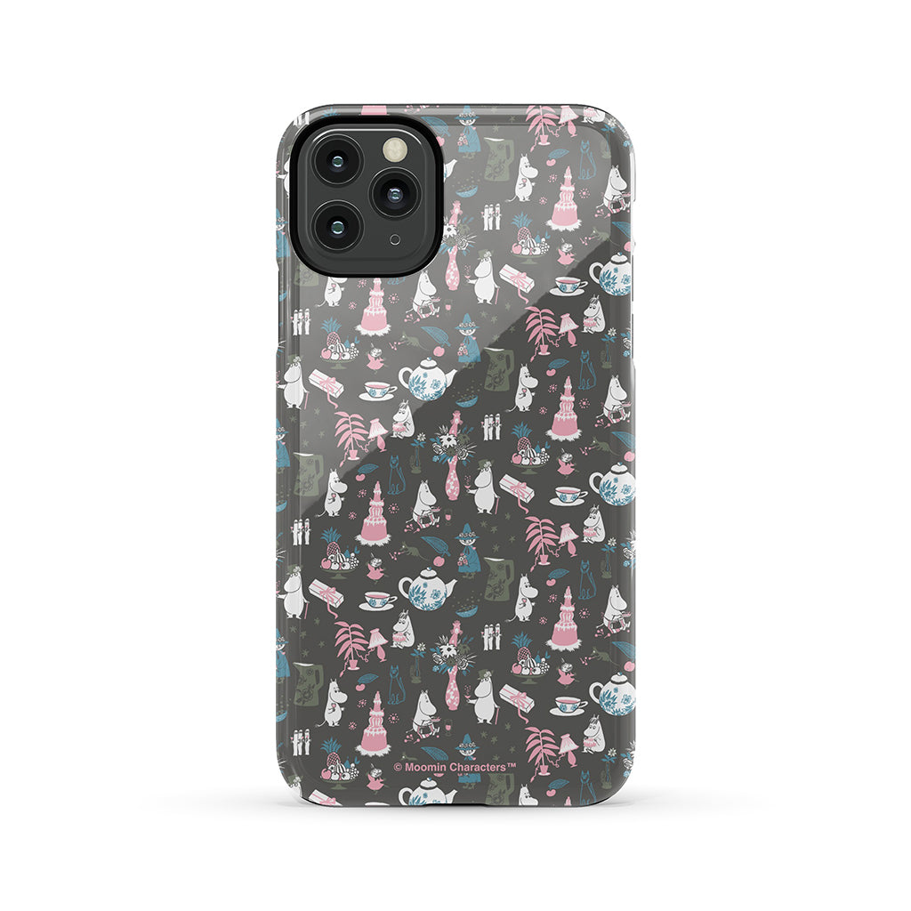 Moomin Family Tea Party Grey Apple iPhone Tough Case