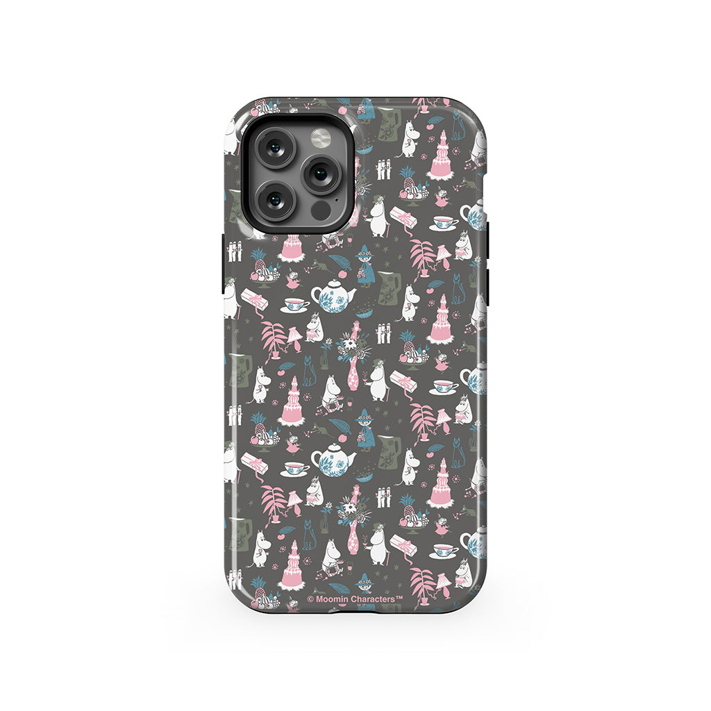 Moomin Family Tea Party Grey Apple iPhone Tough Case