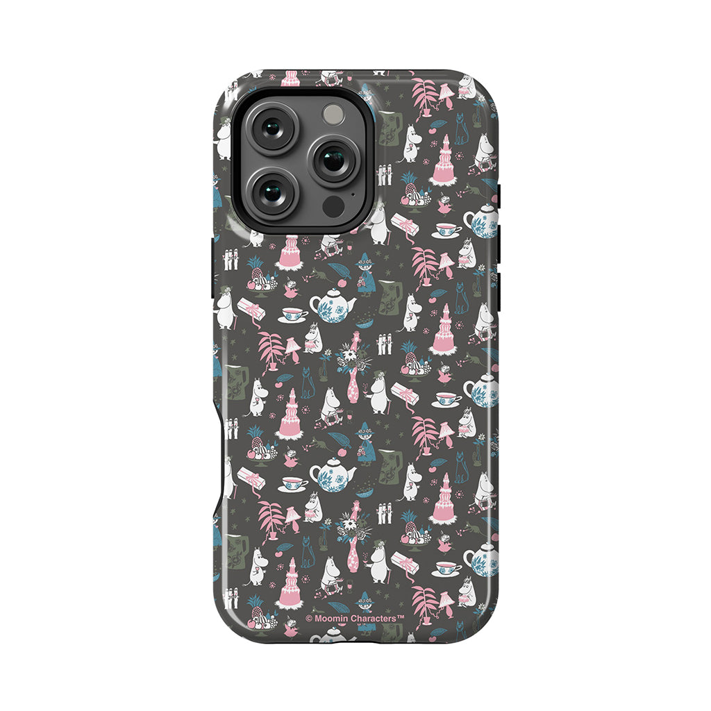 Moomin Family Tea Party Grey Apple iPhone Tough Case