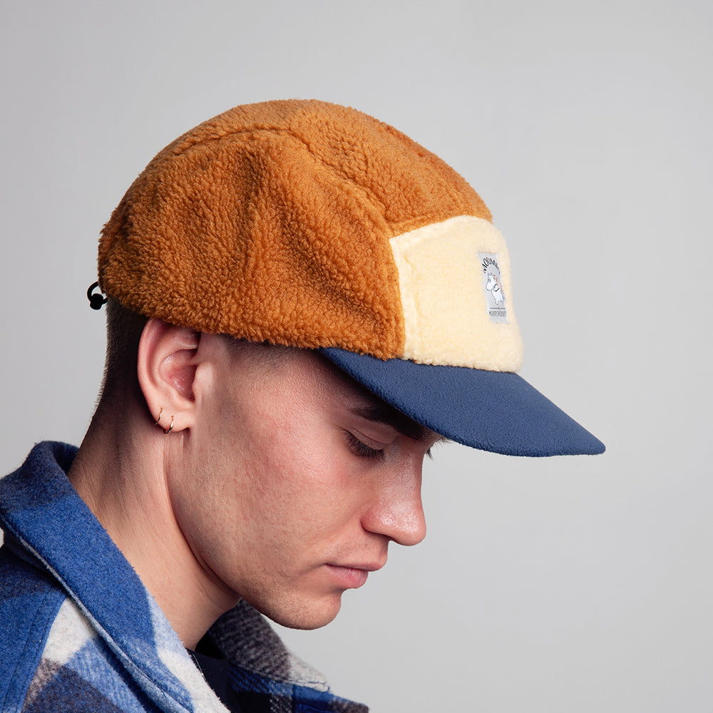 Moomintroll Fleece Cap Brown - Nordicbuddies