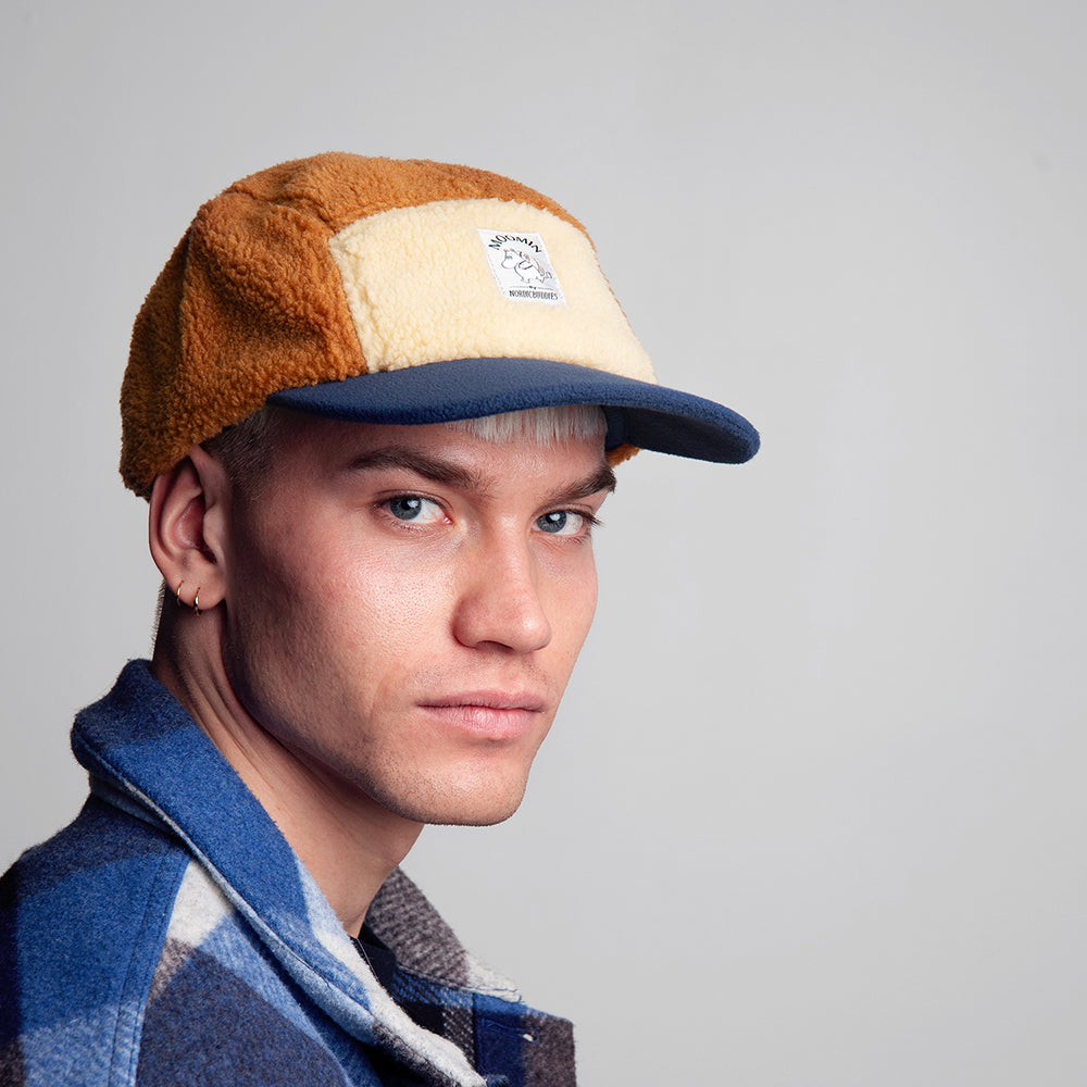 Moomintroll Fleece Cap Brown - Nordicbuddies | Moomin Shop United States